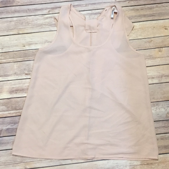 Brenda’s Dressy Tank - Picture 1 of 4